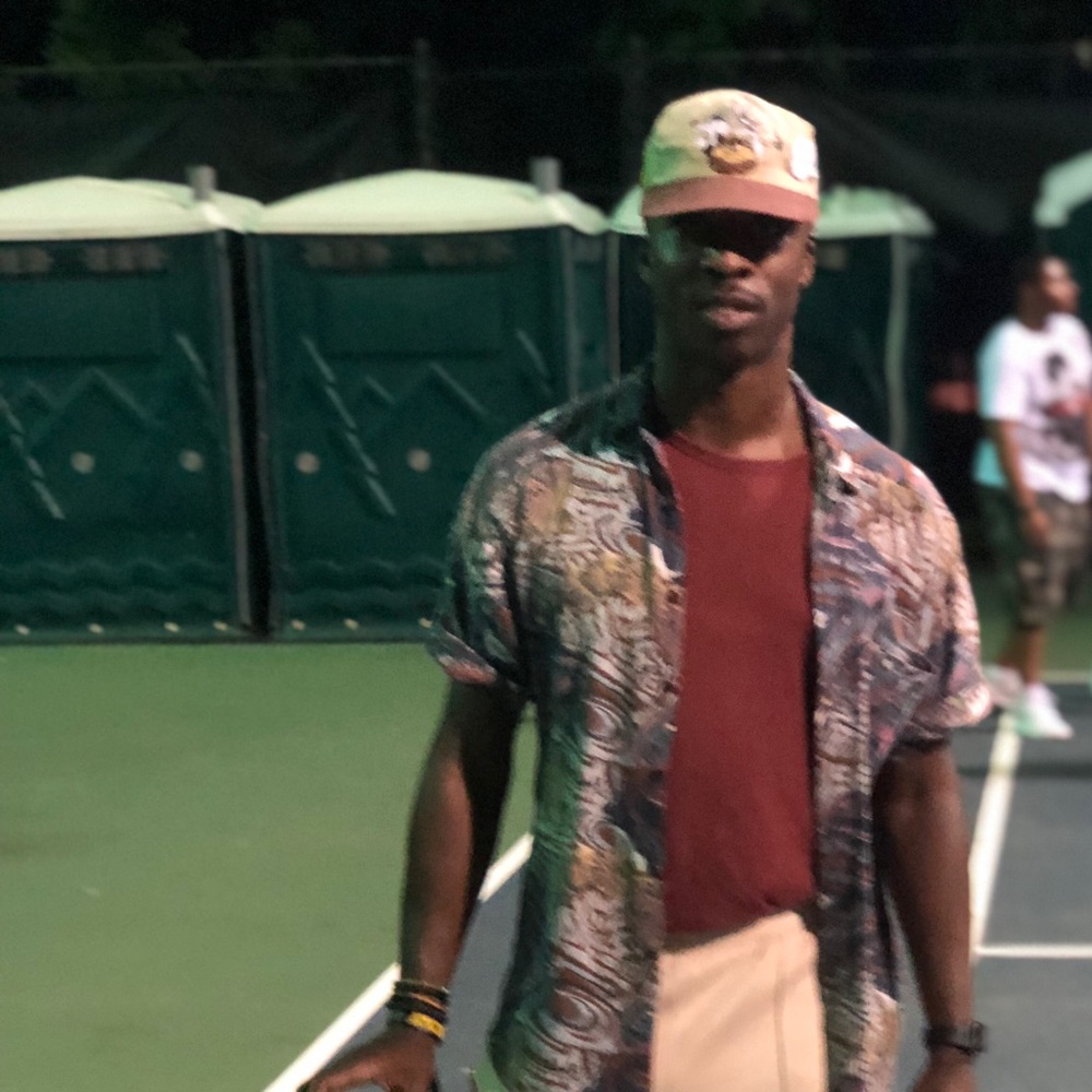 Meet your Posher, Amari